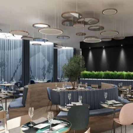 Golden Tulip Lyon Ouest Techlid 4*